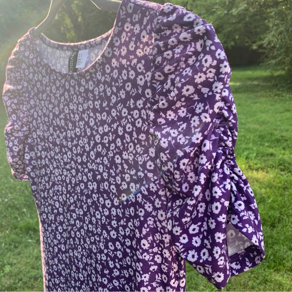 h&m purple & white floral puff sleeved midi dress NWT & never worn ๐ size small - Picture 10 of 16